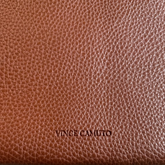 Vince Camuto Leather bag NWOT - Picture 3 of 4